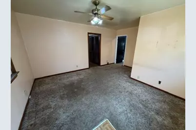 1636 E 173rd Place, Hammond, IN 46324 - Photo 18