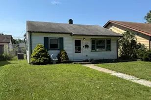 1636 E 173rd Pl, Hammond, IN 46324 - Photo 2