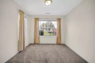 1024 N Woodlawn Ave, Griffith, IN 46319 - Photo 12