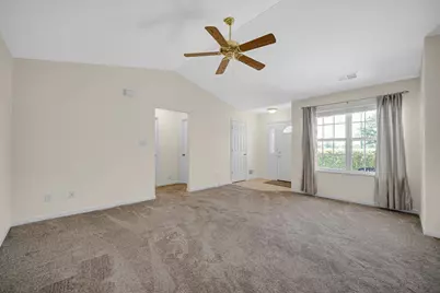 1024 N Woodlawn Avenue, Griffith, IN 46319 - Photo 10