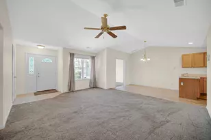 1024 N Woodlawn Ave, Griffith, IN 46319 - Photo 8