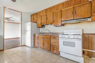 7204 Ohio Ave, Hammond, IN 46323 - Photo 10
