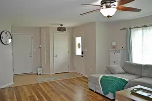 5534 Malibu Dr, Lowell, IN 46356 - Photo 6