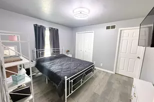 2244 W Taft St, Gary, IN 46404 - Photo 12