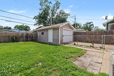 430 E 165th Street, Hammond, IN 46324 - Photo 12