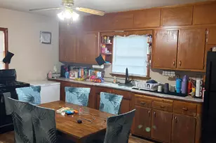 3737 Washington St, Gary, IN 46408 - Photo 6