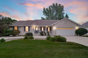 9103 Wright St, Merrillville, IN 46410 - Photo 32