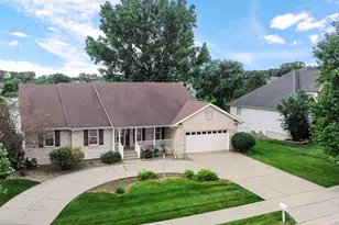9103 Wright St, Merrillville, IN 46410 - Photo 2