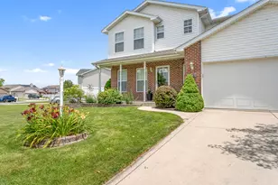 12451 Shelby Pl, Crown Point, IN 46307 - Photo 2