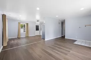 205 Chestnut St, Michigan City, IN 46360 - Photo 12