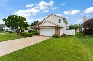 1507 Oak Leaf Dr, Crown Point, IN 46307 - Photo 34