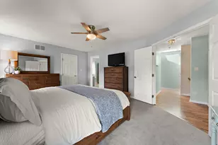 1507 Oak Leaf Dr, Crown Point, IN 46307 - Photo 18