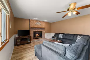 1507 Oak Leaf Dr, Crown Point, IN 46307 - Photo 26