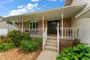 1507 Oak Leaf Dr, Crown Point, IN 46307 - Photo 32