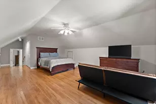 1507 Oak Leaf Dr, Crown Point, IN 46307 - Photo 24