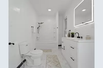 137 E Fulton Street, Michigan City, IN 46360 - Photo 18