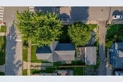 137 E Fulton Street, Michigan City, IN 46360 - Photo 26