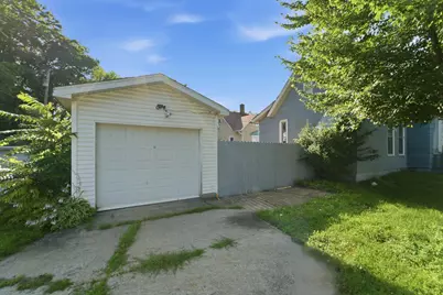 137 E Fulton Street, Michigan City, IN 46360 - Photo 20