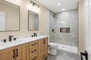 1109 Azalea Dr, Munster, IN 46321 - Photo 16