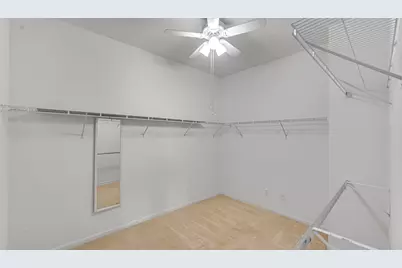 819 Manistee Avenue, Schererville, IN 46375 - Photo 14