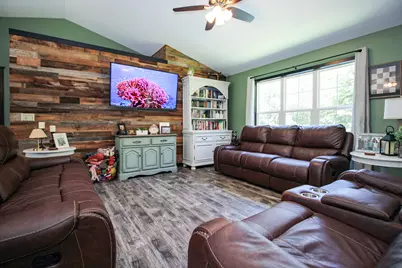 1174 E 1275 N, Wheatfield, IN 46392 - Photo 8