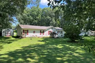 130 W 890 N, Wheatfield, IN 46392 - Photo 2