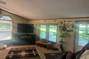 130 W 890 N, Wheatfield, IN 46392 - Photo 4
