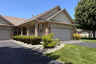 1242 Lily Ln, Schererville, IN 46375 - Photo 2