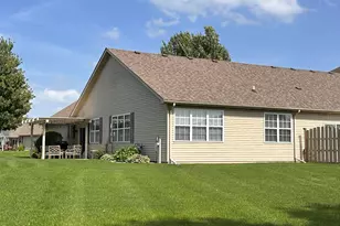 1242 Lily Ln, Schererville, IN 46375 - Photo 24