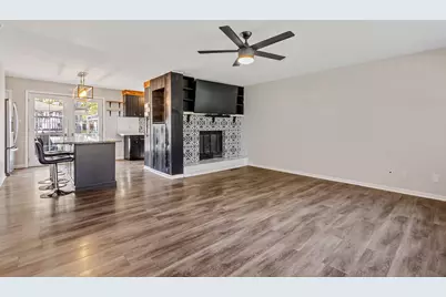 7562 Montana Street, Merrillville, IN 46410 - Photo 6