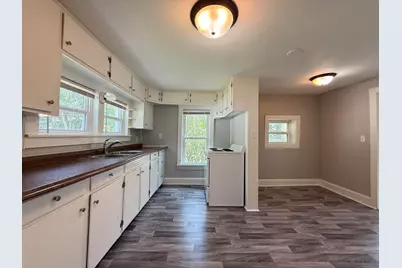 304 N Lincoln Street, Hebron, IN 46341 - Photo 8