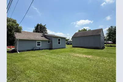 304 N Lincoln Street, Hebron, IN 46341 - Photo 14