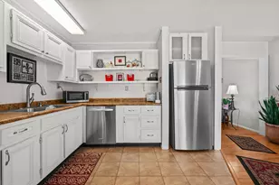 509 E Jefferson St, Westville, IN 46391 - Photo 10