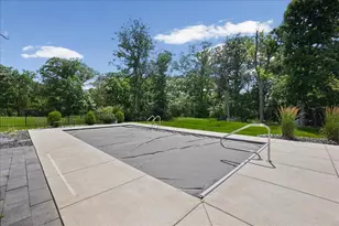 929 Galway St, Crown Point, IN 46307 - Photo 8