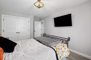929 Galway St, Crown Point, IN 46307 - Photo 30