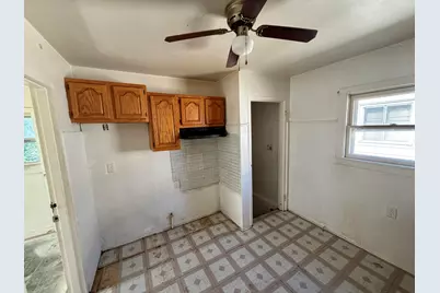 1453 W 17th Avenue, Gary, IN 46407 - Photo 6