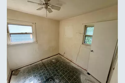 1453 W 17th Avenue, Gary, IN 46407 - Photo 12