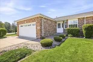 1001 Freedom Cir N, Crown Point, IN 46307 - Photo 30