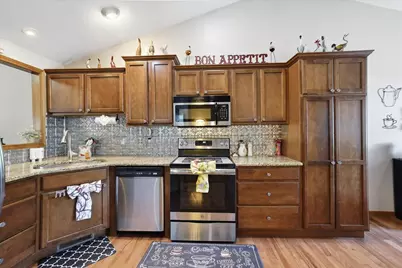 1001 Freedom Circle N, Crown Point, IN 46307 - Photo 4
