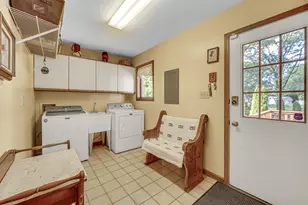 180 Primrose Cir, Chesterton, IN 46304 - Photo 16