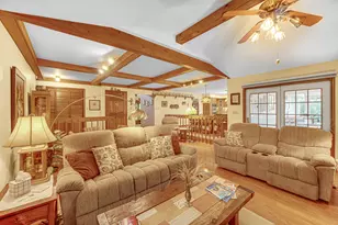 180 Primrose Cir, Chesterton, IN 46304 - Photo 4