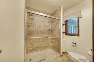 180 Primrose Cir, Chesterton, IN 46304 - Photo 20