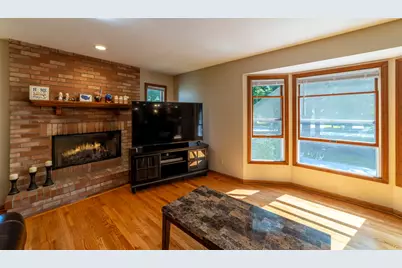 2241 Grand Avenue, Schererville, IN 46375 - Photo 12