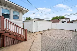 2111 Stanton Ave, Whiting, IN 46394 - Photo 4