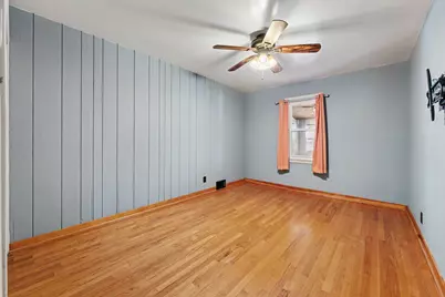 2111 Stanton Avenue, Whiting, IN 46394 - Photo 10