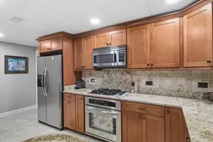 1018 Sterling Ct, Crown Point, IN 46307 - Photo 34