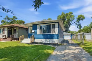 4152 Pierce St, Gary, IN 46408 - Photo 2
