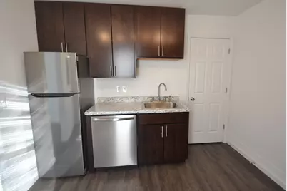 610 Union Street, Valparaiso, IN 46383 - Photo 8