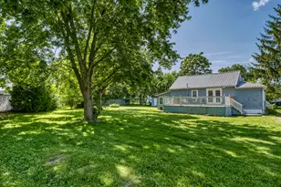 141 N John St, Crown Point, IN 46307 - Photo 2