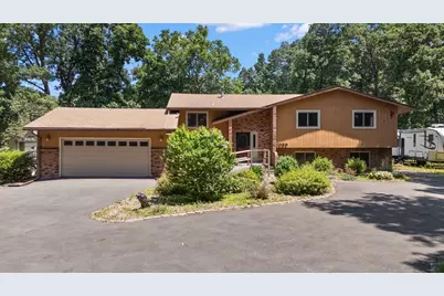 1089 N 200 W, Chesterton, IN 46304 - Photo 2